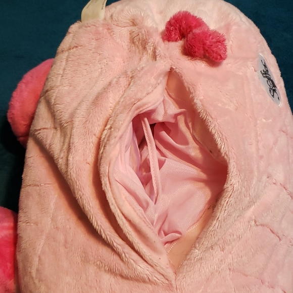 Stoffies - Picture 6 of 8